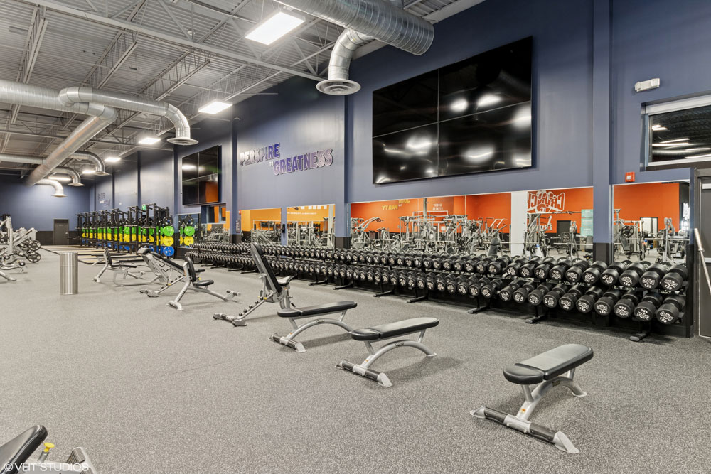 中国健身房还在拼价格?Crunch 3.0 已经用“恢复区+儿童托管”留住会员了,你还在靠跑步机和哑铃硬撑?